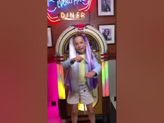 Все Шортсы Вики Шоу - Сниппет нового клипа Viki Show = Раз - Два - Три - Четыре #Shorts